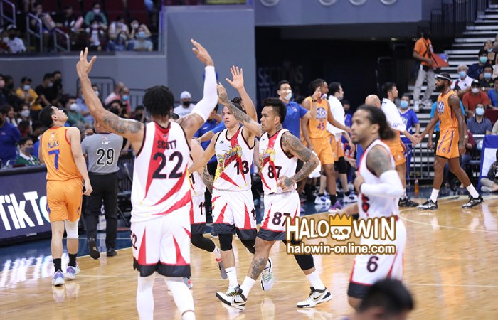 Ang nakaraang mga laban: NLEX Road Warriors laban sa San Miguel Beermen